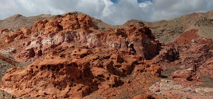 Carlin-Type Gold Exposure at ESN